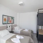 Kube Luxury Villa