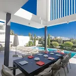 Villa Kube Luxury Agia Napa