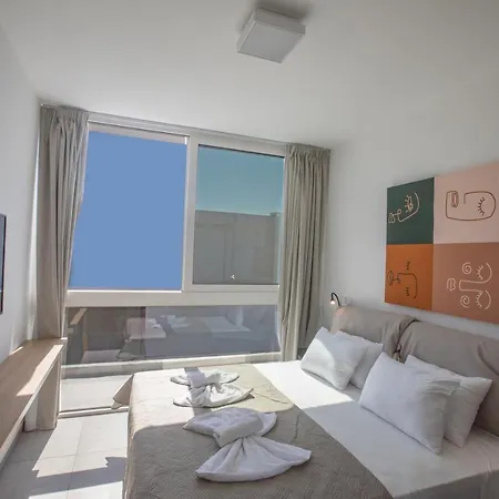 Kube Luxury וילה *