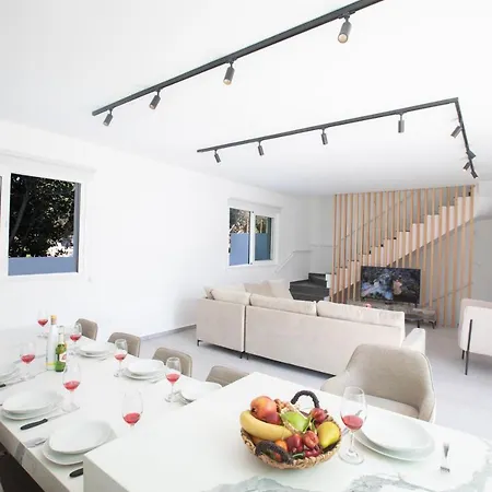 Kube Luxury
