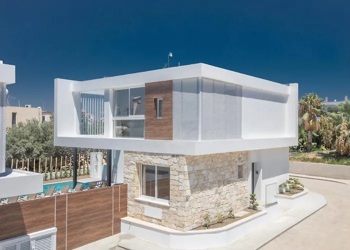 Kube Luxury 아이아 나파