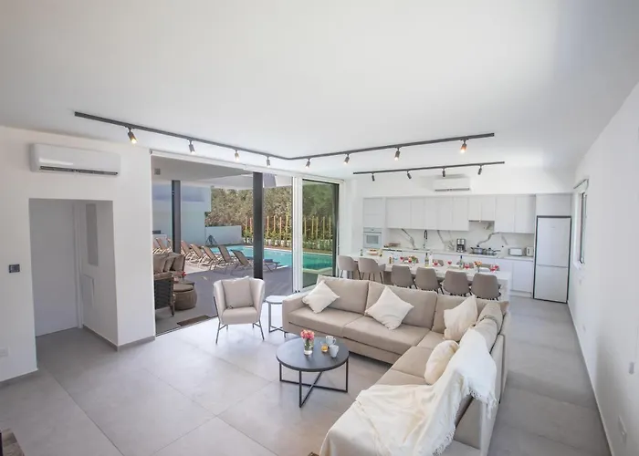 Villa Kube Luxury Agia Napa