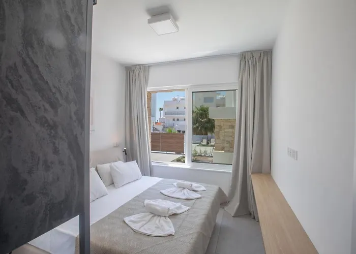 Kube Luxury * Agia Napa